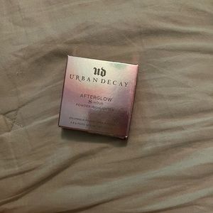 Urban Decay Highlighter